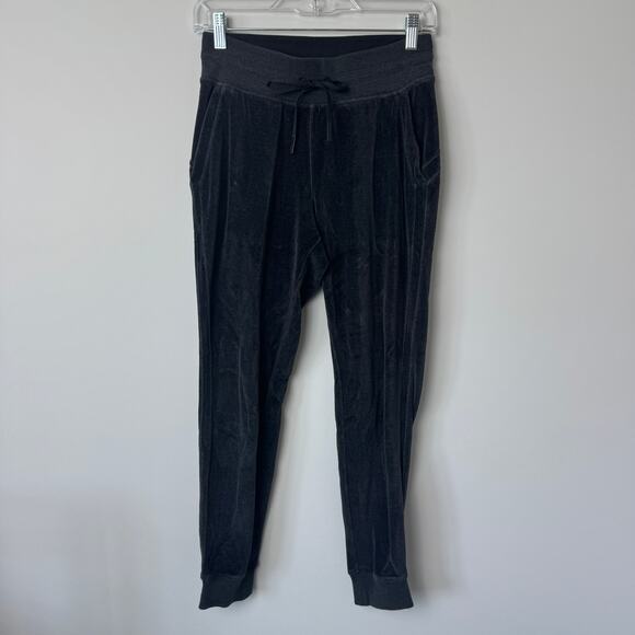 Lululemon Charcoal Grey Warm Down Jogger Velour Mid-Rise Pant Size 4 - Picture 1 of 7